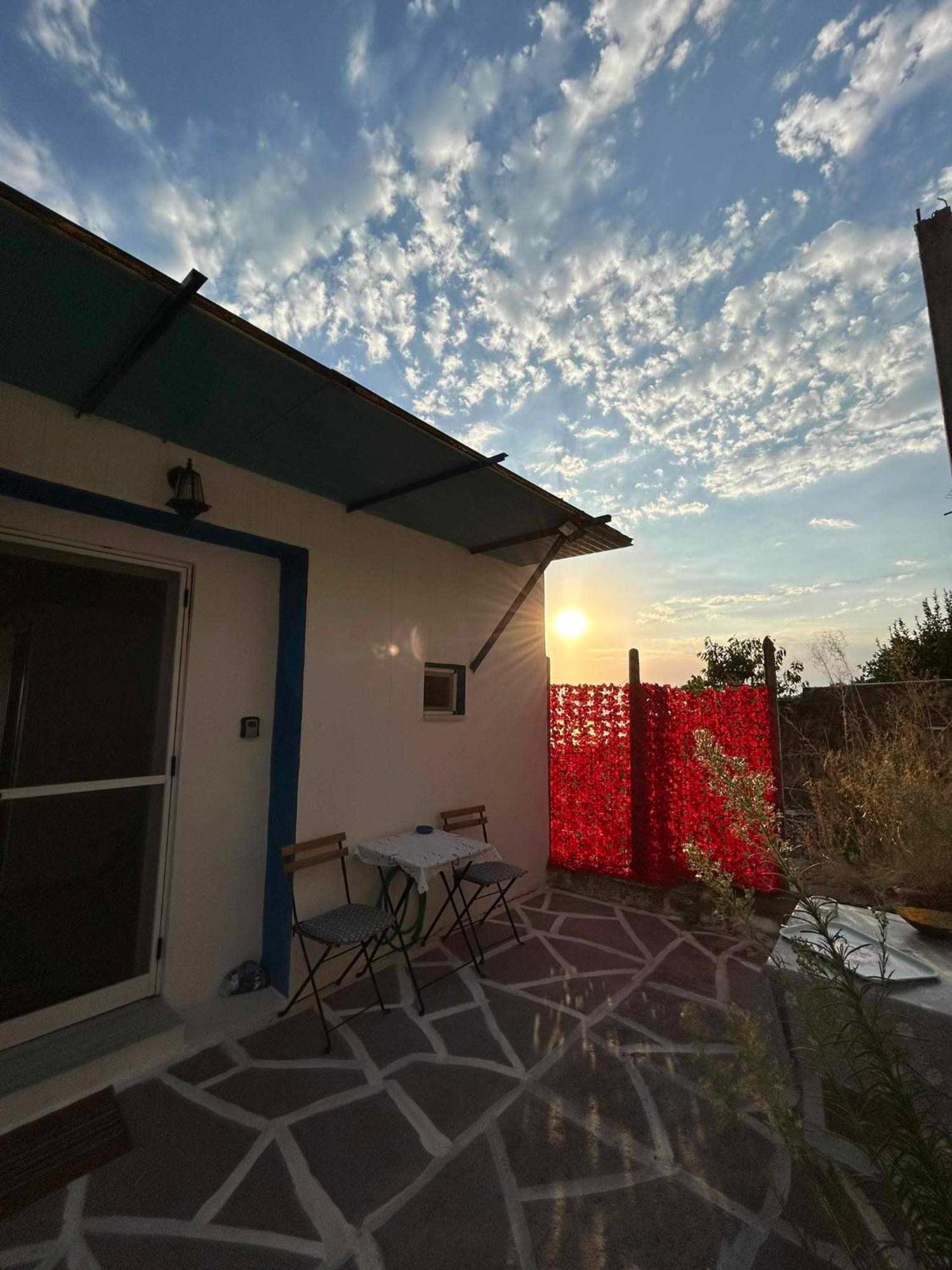 Avgoustina'S Home Glossa Exterior photo